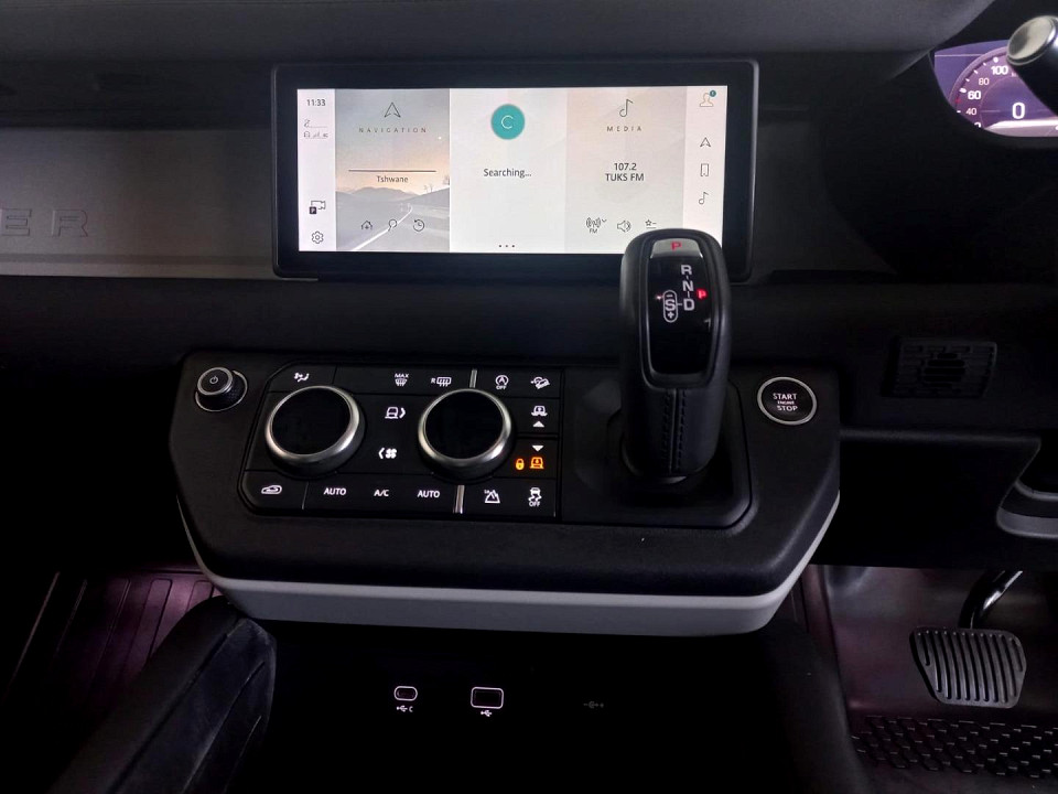 2020 LAND ROVER DEFENDER 110 D240 S (177kW)