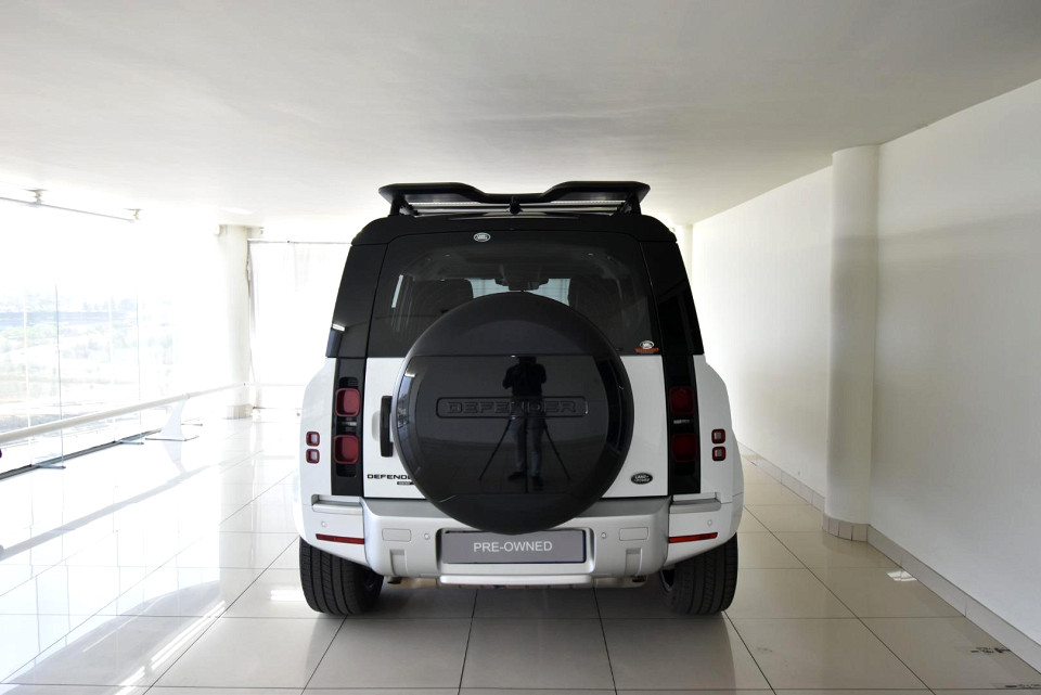 2020 LAND ROVER DEFENDER 110 D240 S (177kW)