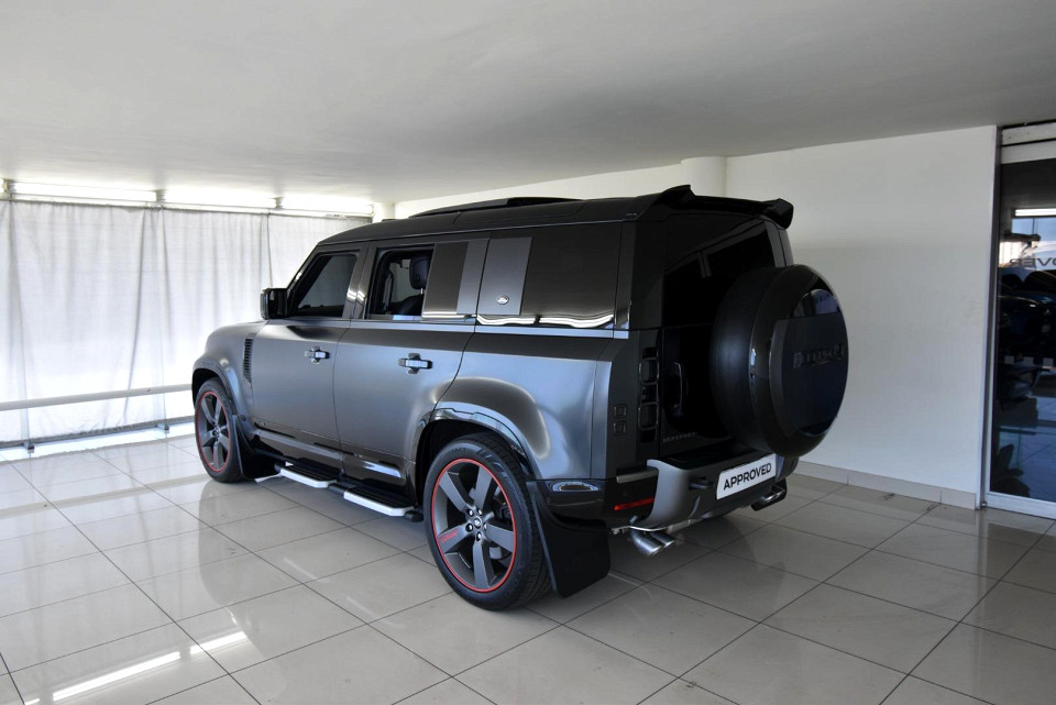 2023 LAND ROVER DEFENDER 110 5.0 P P525 V8 CARPATHIAN EDITION (386kW)