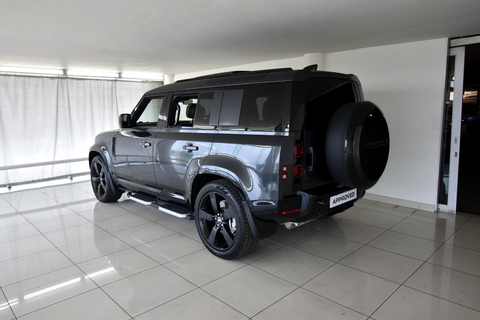 2025 LAND ROVER DEFENDER Defender
