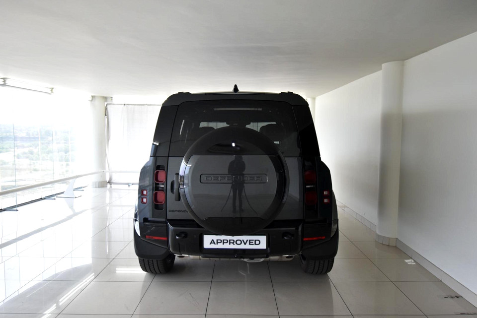 2025 LAND ROVER DEFENDER Defender