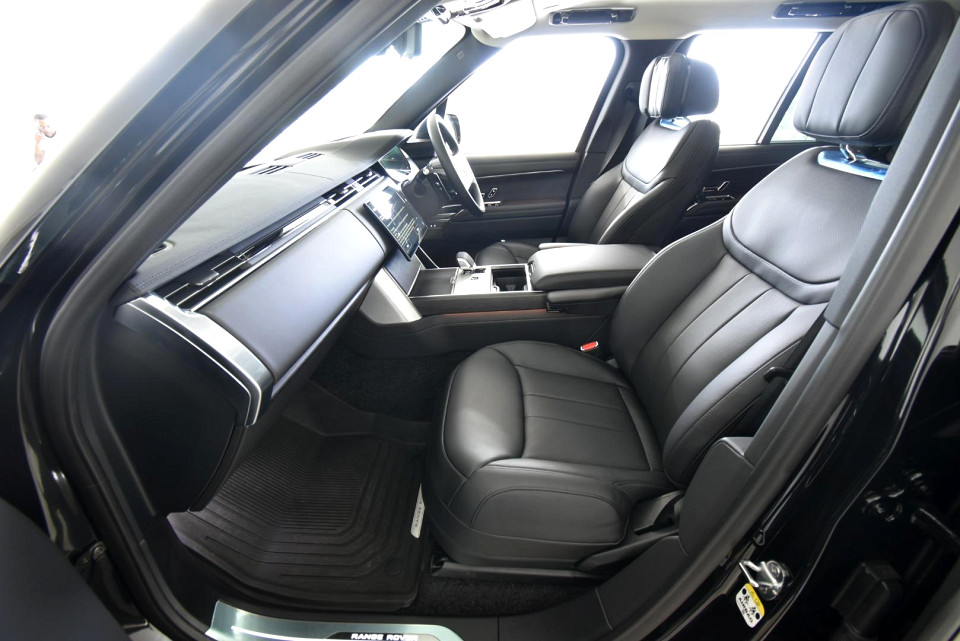 2025 LAND ROVER RANGE ROVER D350 HSE SWB (258kW)