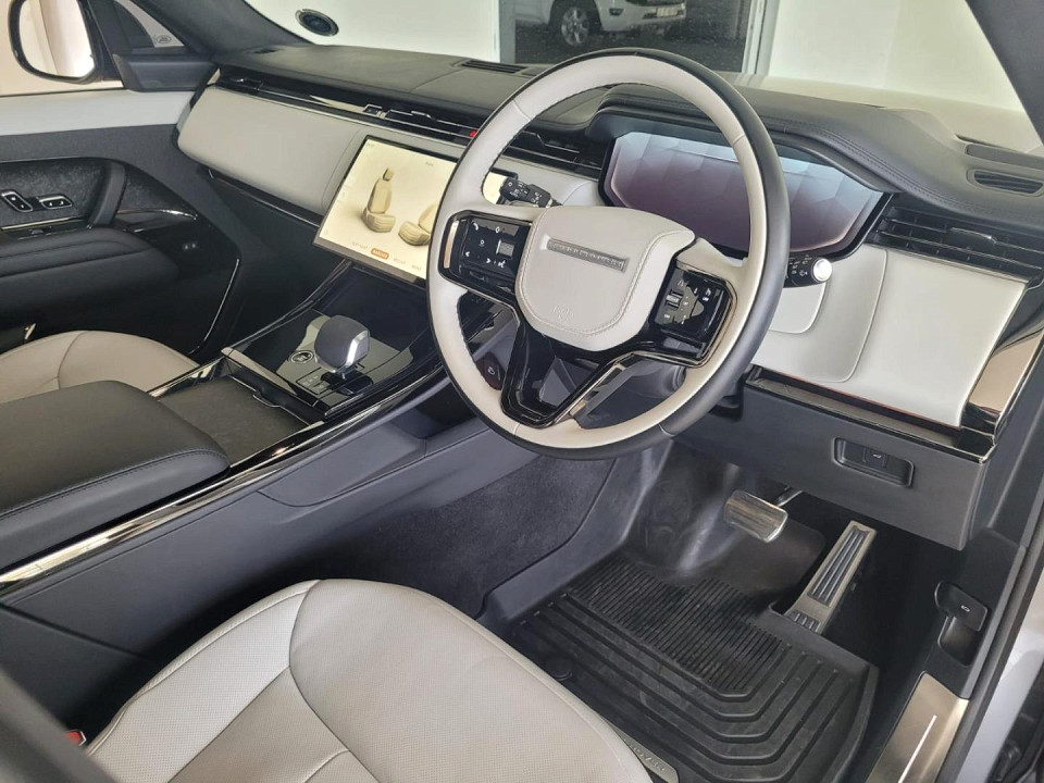 2025 LAND ROVER RANGE ROVER SPORT D350 AUTOBIOGRAPHY (258kW)