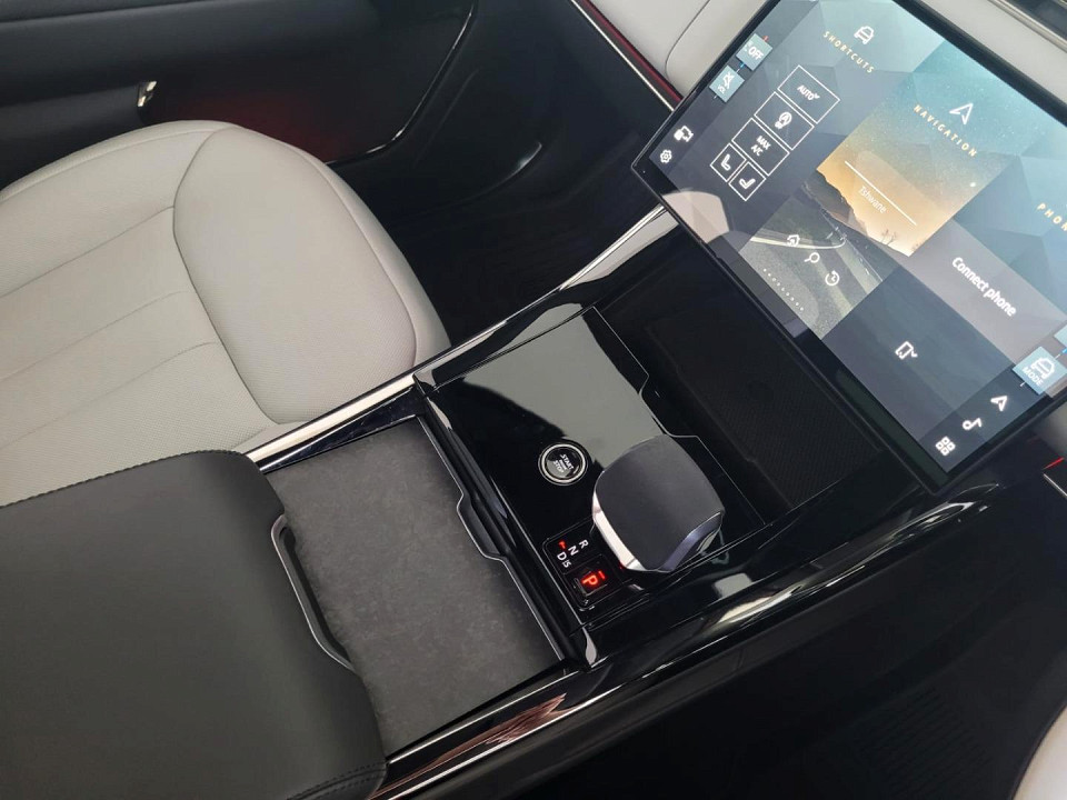 2025 LAND ROVER RANGE ROVER SPORT D350 AUTOBIOGRAPHY (258kW)