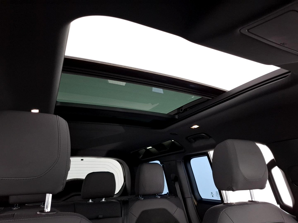 2021 LAND ROVER DEFENDER 110 3.0 P P400 X-DYNAMIC SE (294kW)