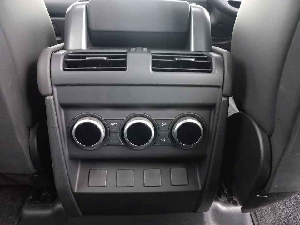 2023 LAND ROVER DEFENDER 110 3.0 D D300 X-DYNAMIC HSE (221kW)