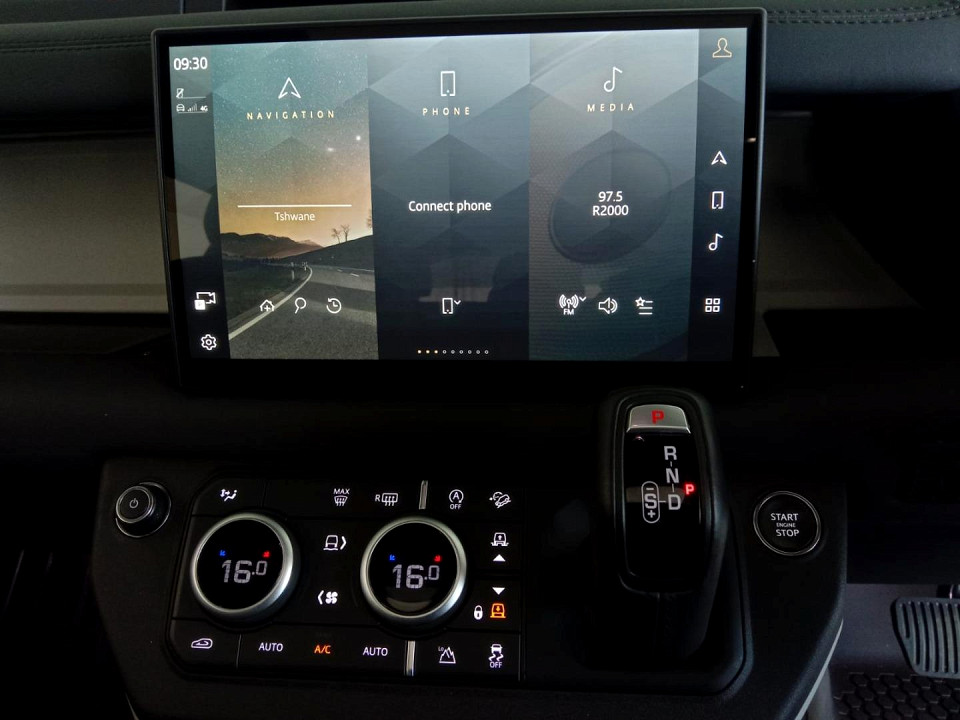 2024 LAND ROVER DEFENDER Defender