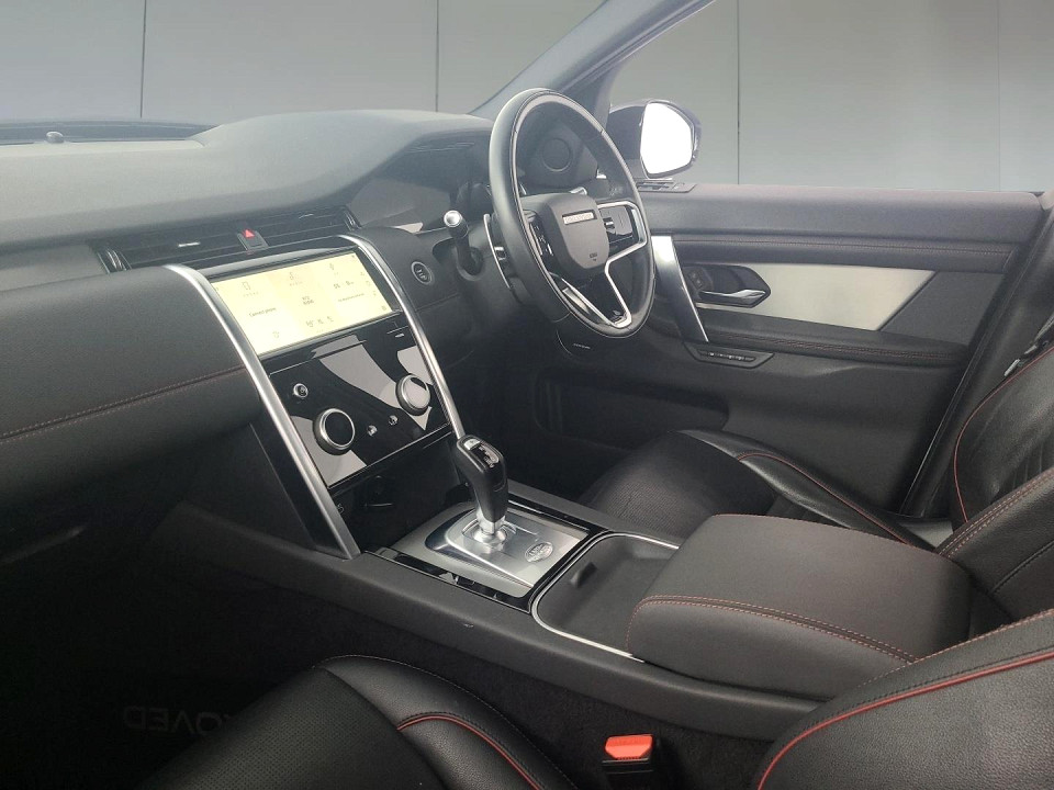 2021 LAND ROVER DISCOVERY SPORT 1.5 PHEV R-DYNAMIC SE (221kW)