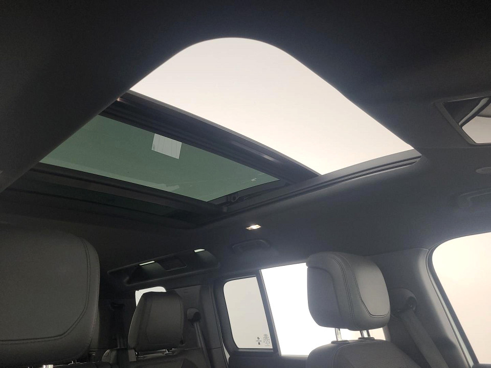 2023 LAND ROVER DEFENDER 110 3.0 D D300 X-DYNAMIC HSE (221kW)