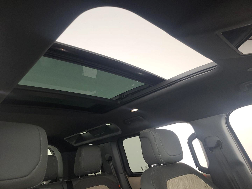 2023 LAND ROVER DEFENDER 110 3.0 D D300 X-DYNAMIC HSE (221kW)