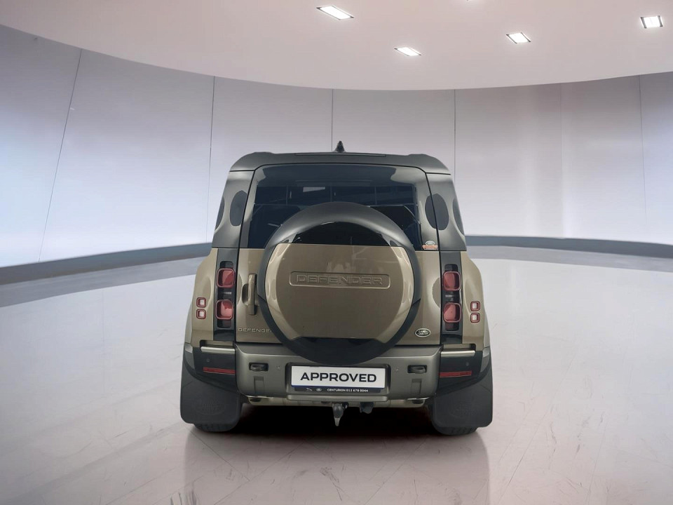 2023 LAND ROVER DEFENDER 110 3.0 D D300 X-DYNAMIC HSE (221kW)