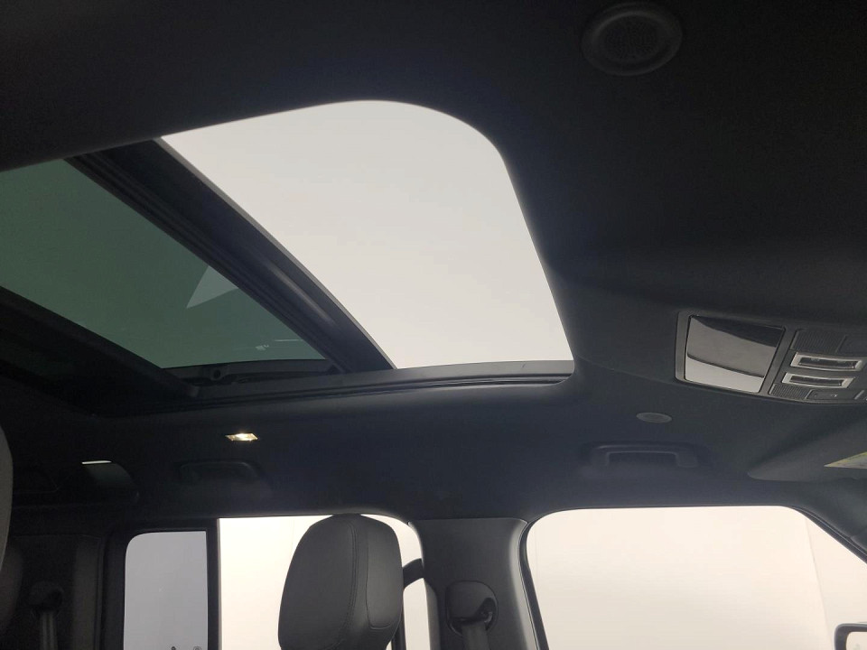 2024 LAND ROVER DEFENDER Defender