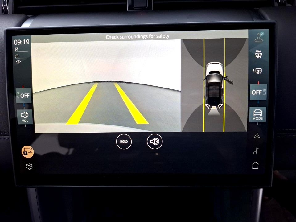 2024 LAND ROVER DISCOVERY SPORT D200 DYNAMIC HSE AWD (146kW)