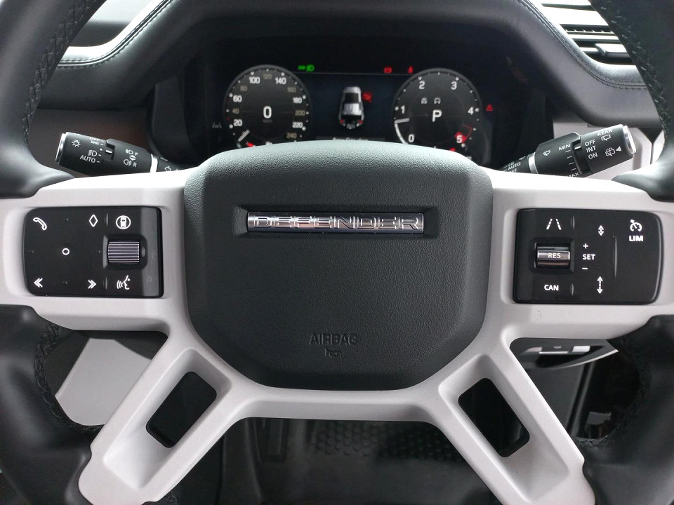 2025 LAND ROVER DEFENDER Defender