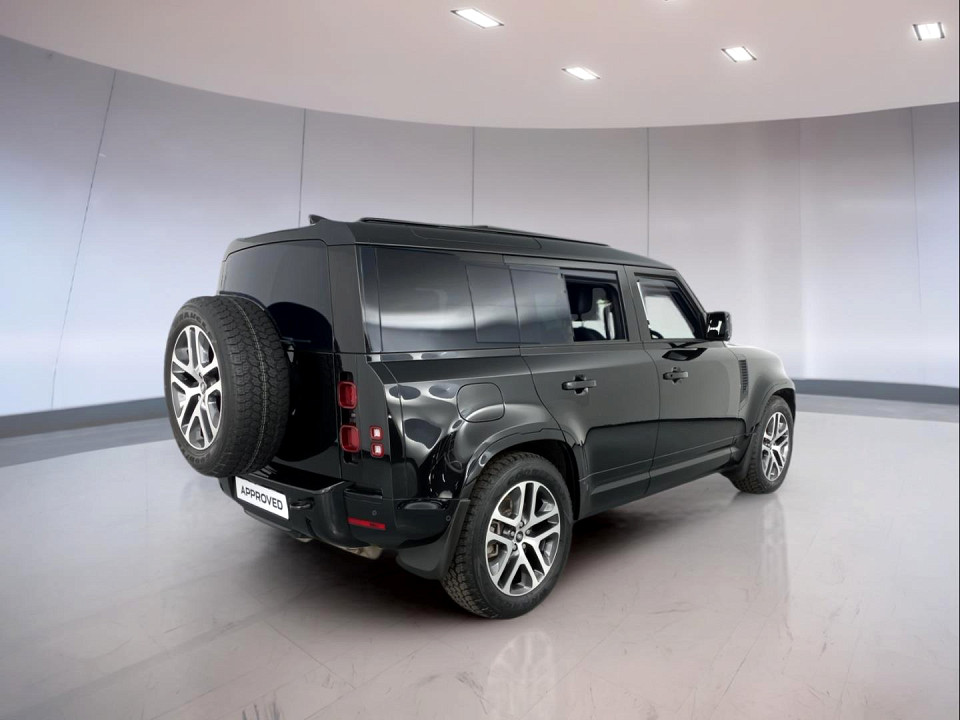 2025 LAND ROVER DEFENDER Defender