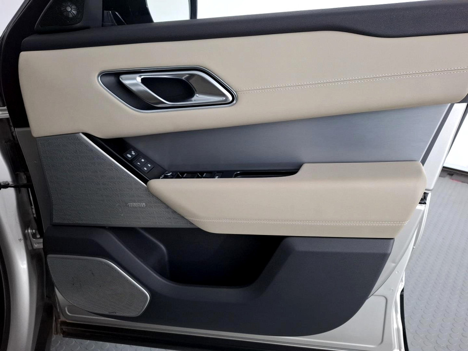 2017 LAND ROVER RANGE ROVER VELAR 3.0 SDV6 D300 SE