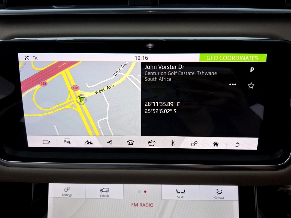 2017 LAND ROVER RANGE ROVER VELAR 3.0 SDV6 D300 SE