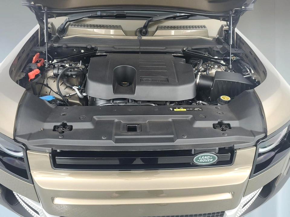 2020 LAND ROVER DEFENDER 110 P400 FIRST EDITION (294kW)