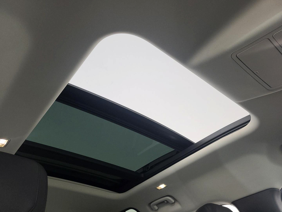 2021 LAND ROVER DEFENDER 110 D240 FIRST EDITION (177kW)