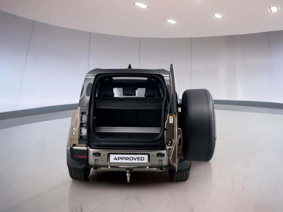 2021 LAND ROVER DEFENDER 90 3.0 D D300 X (221kW)