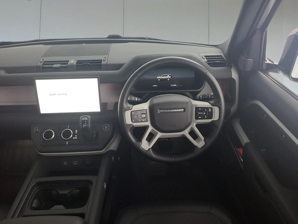 2024 LAND ROVER DEFENDER Defender