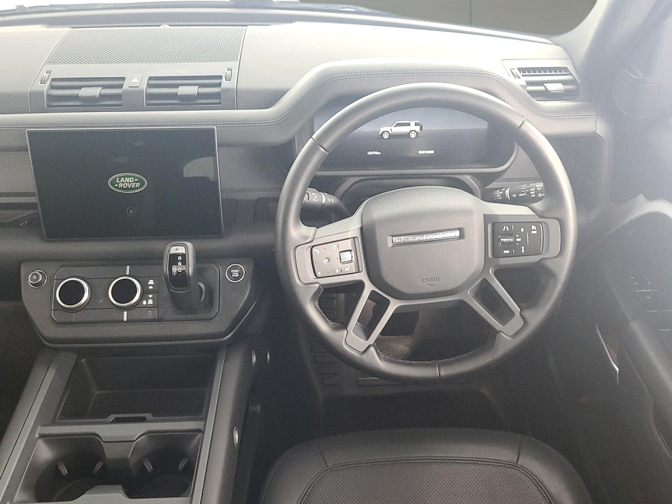 2025 LAND ROVER DEFENDER Defender