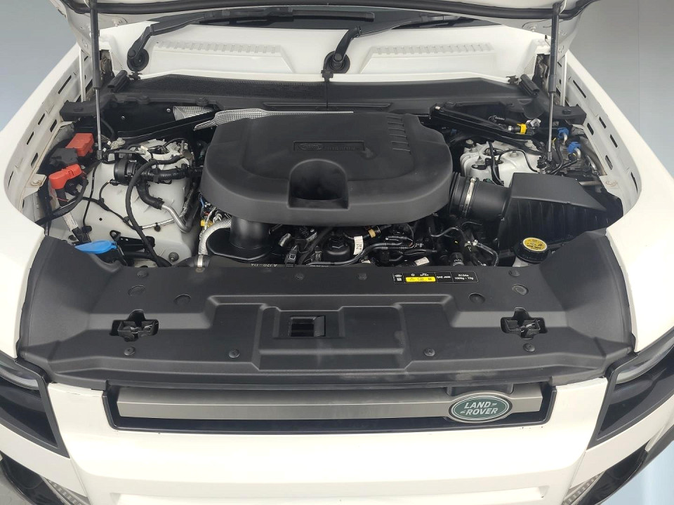 2025 LAND ROVER DEFENDER Defender