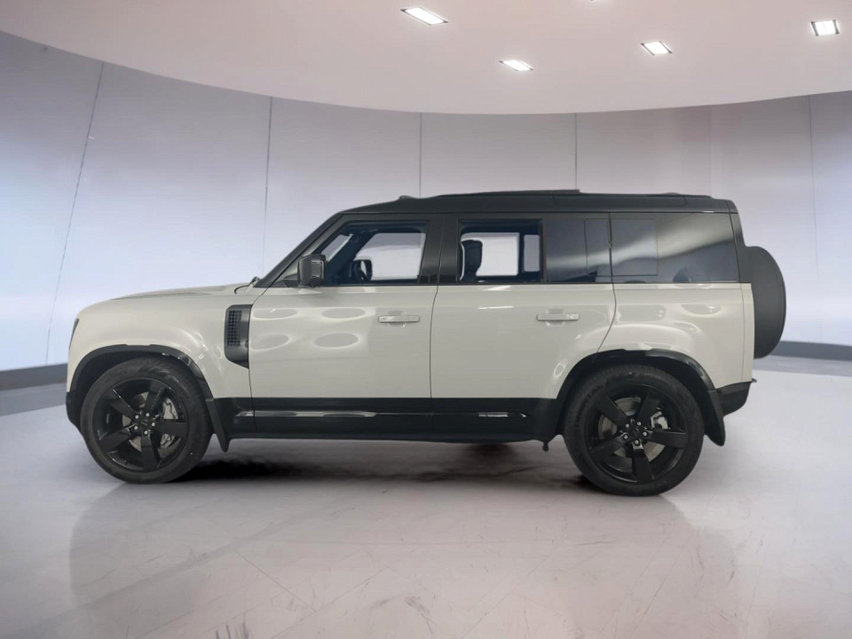 2026 LAND ROVER DEFENDER Defender