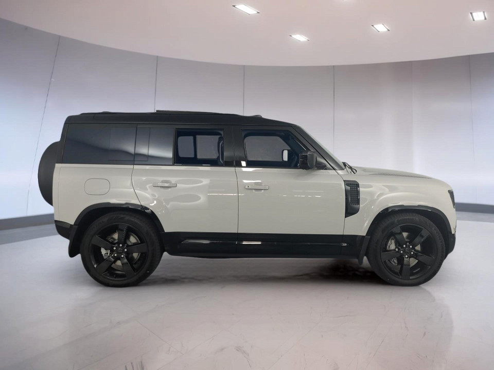 2026 LAND ROVER DEFENDER Defender