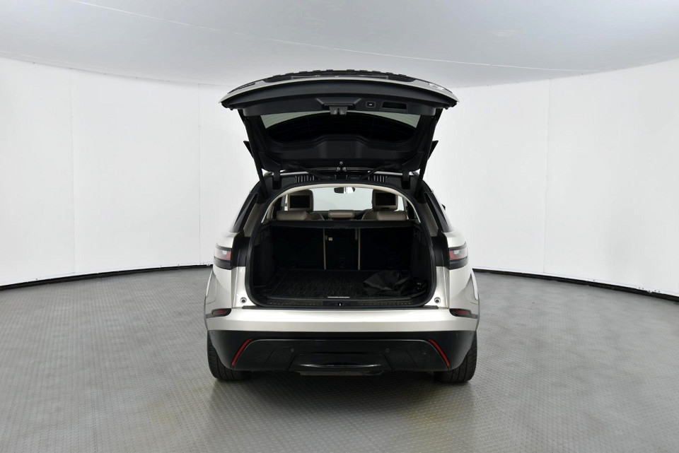 2017 LAND ROVER RANGE ROVER VELAR 3.0 SDV6 D300 SE