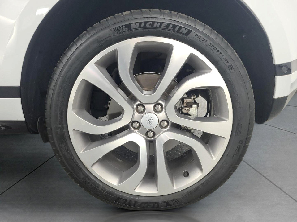 2020 LAND ROVER RANGE ROVER EVOQUE 2.0 D D180 FIRST EDITION (132kW)