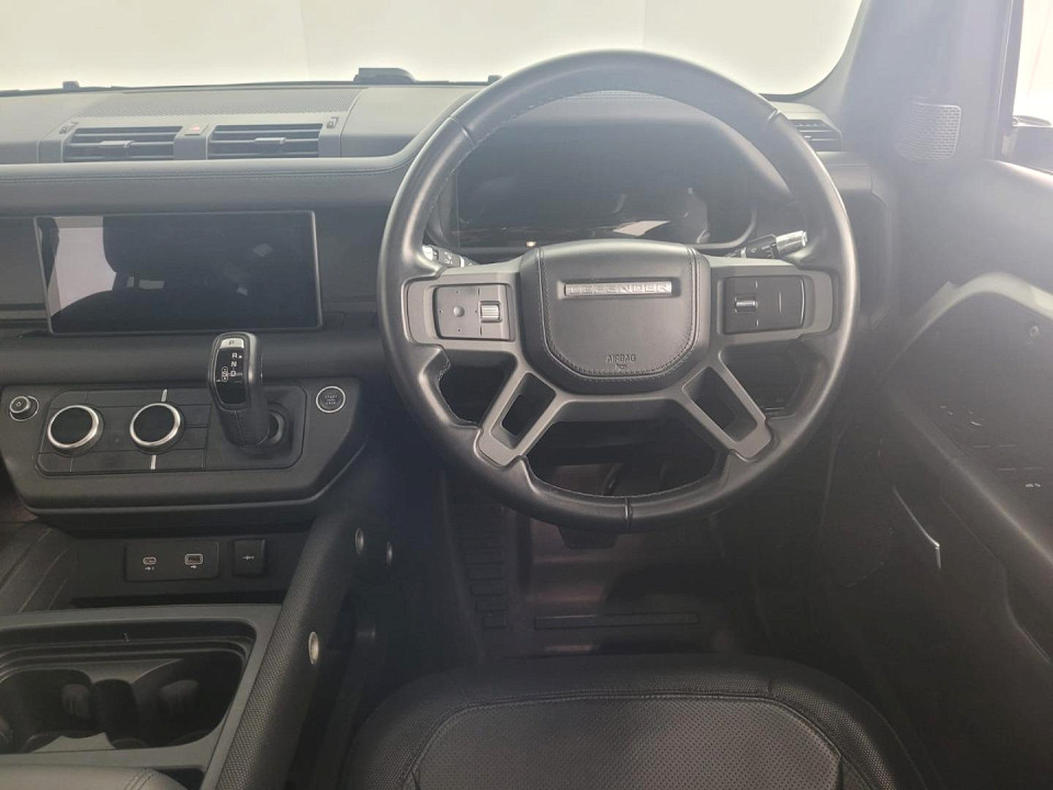 2021 LAND ROVER DEFENDER 110 3.0 D D300 X-DYNAMIC HSE (221kW)