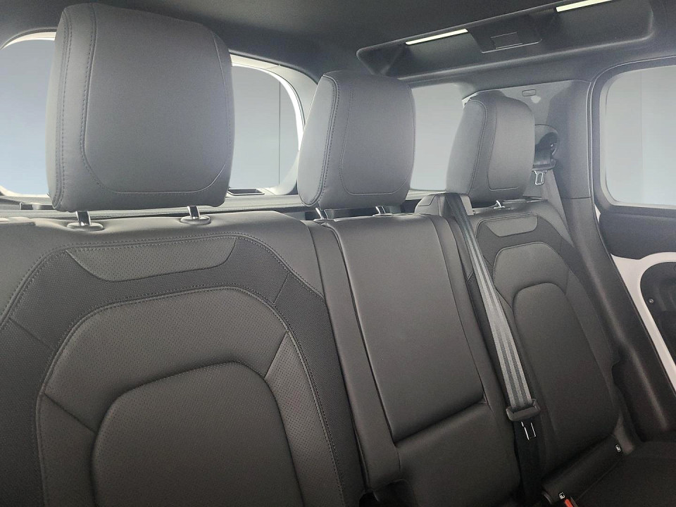 2022 LAND ROVER DEFENDER 110 2.0 D D240 X-DYNAMIC HSE (177kW)