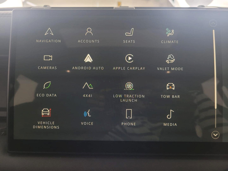 2023 LAND ROVER DEFENDER 110 3.0 D D300 X-DYNAMIC HSE (221kW)