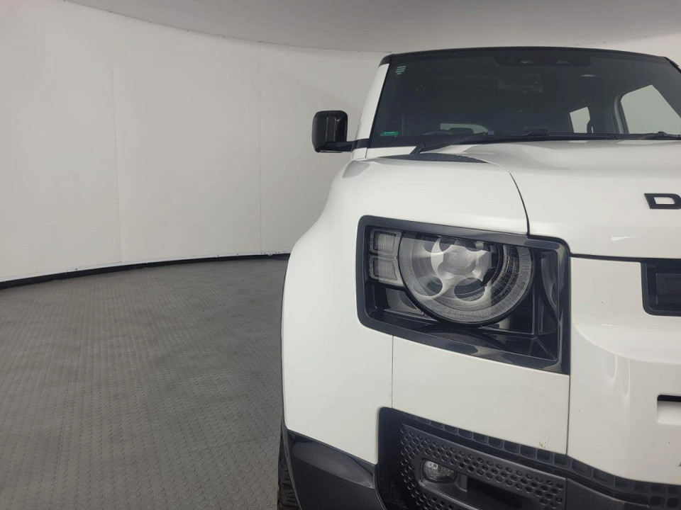 2023 LAND ROVER DEFENDER 110 3.0 D D300 X-DYNAMIC HSE (221kW)