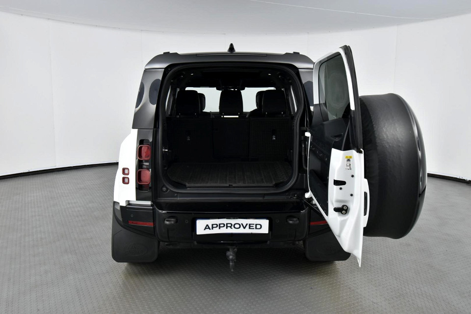 2023 LAND ROVER DEFENDER 110 3.0 D D300 X-DYNAMIC HSE (221kW)