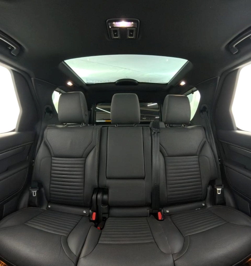 2025 LAND ROVER DISCOVERY 3.0D D350 METROPOLITAN EDITION (257kW)