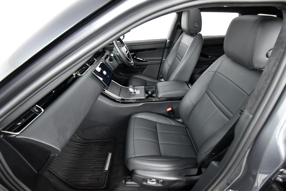 2025 LAND ROVER RANGE ROVER EVOQUE D200 AUTOBIOGRAPHY (147kW)