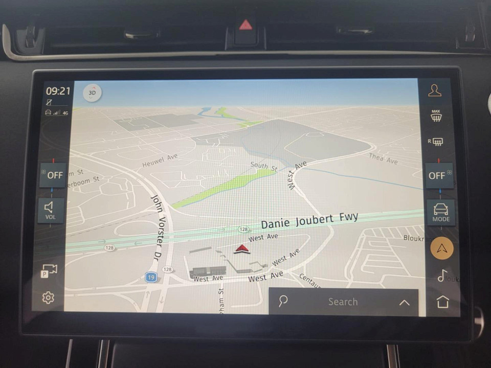 2025 LAND ROVER RANGE ROVER EVOQUE D200 DYNAMIC SE (147kW)