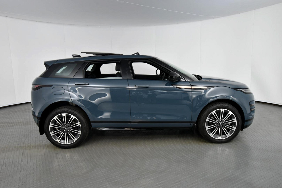 2025 LAND ROVER RANGE ROVER EVOQUE D200 DYNAMIC SE (147kW)