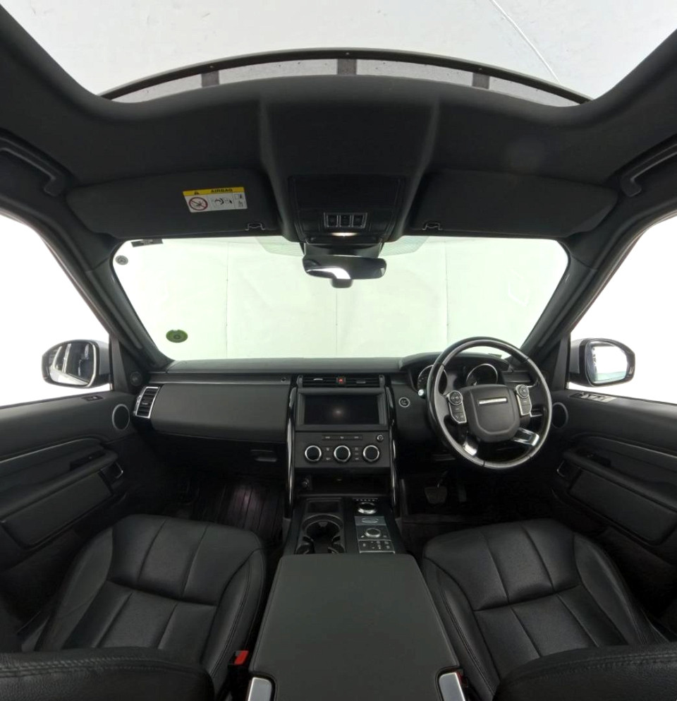 2018 LAND ROVER DISCOVERY 3.0 TD6 SE