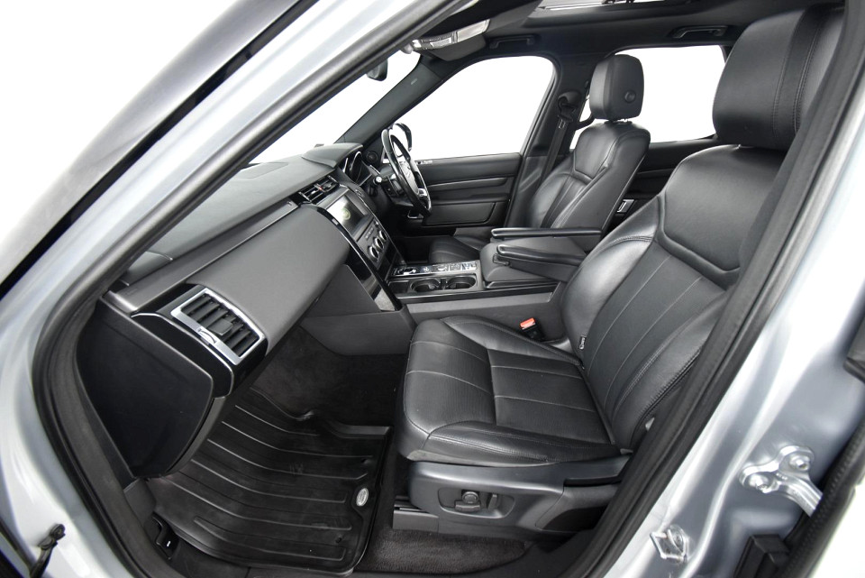 2018 LAND ROVER DISCOVERY 3.0 TD6 SE