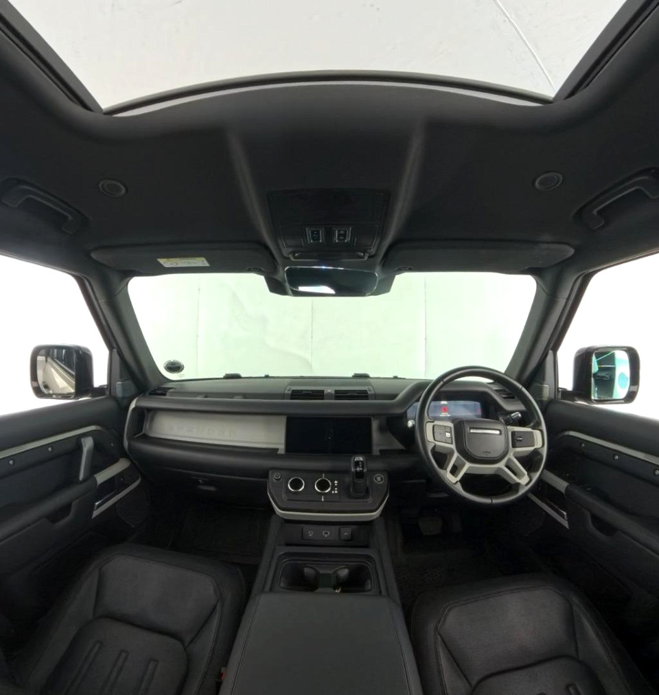 2022 LAND ROVER DEFENDER 110 2.0 D D240 X-DYNAMIC HSE (177kW)