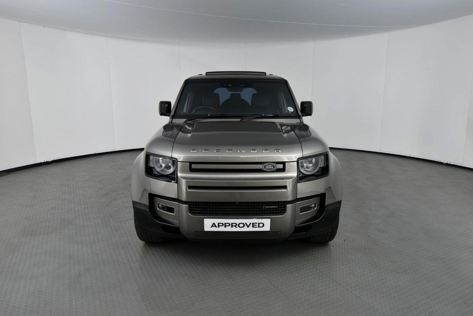 2022 LAND ROVER DEFENDER 110 2.0 D D240 X-DYNAMIC HSE (177kW)