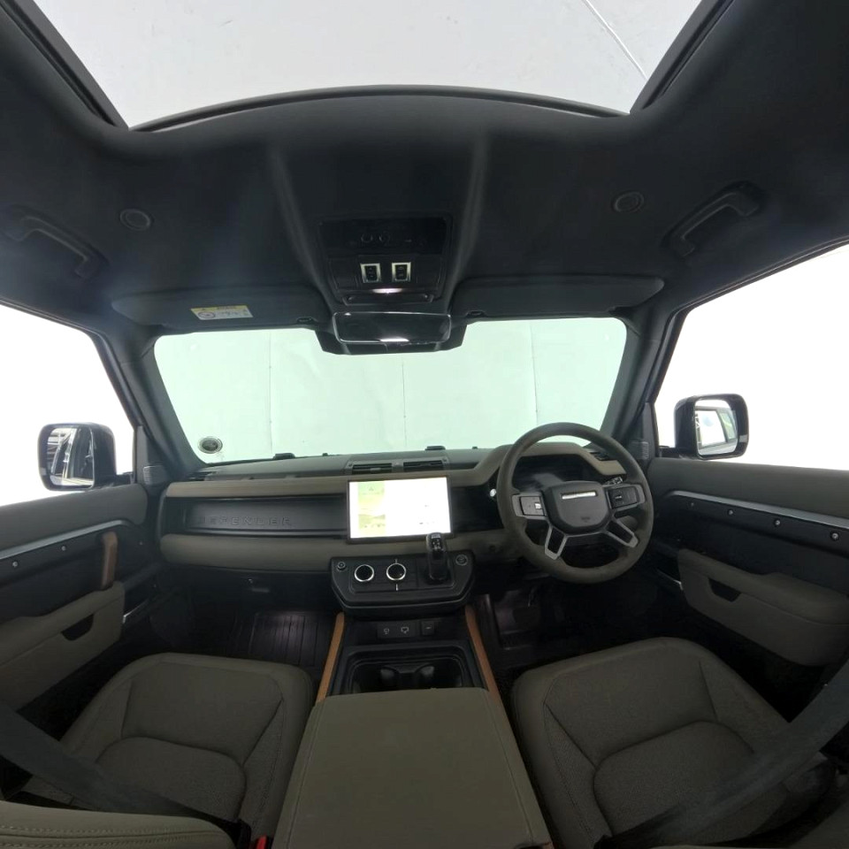 2022 LAND ROVER DEFENDER 110 3.0 D D300 X-DYNAMIC HSE (221kW)