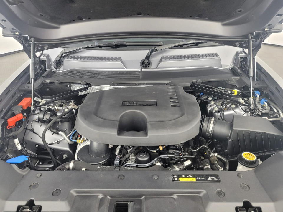 2022 LAND ROVER DEFENDER 110 3.0 D D300 X-DYNAMIC HSE (221kW)