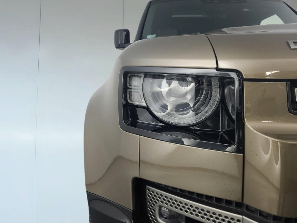 2023 LAND ROVER DEFENDER 110 3.0 D D300 X-DYNAMIC HSE (221kW)