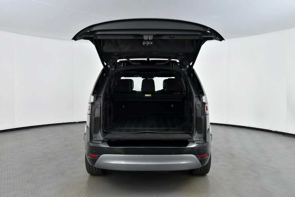 2023 LAND ROVER DISCOVERY 3.0 D R-DYNAMIC HSE (221kW)