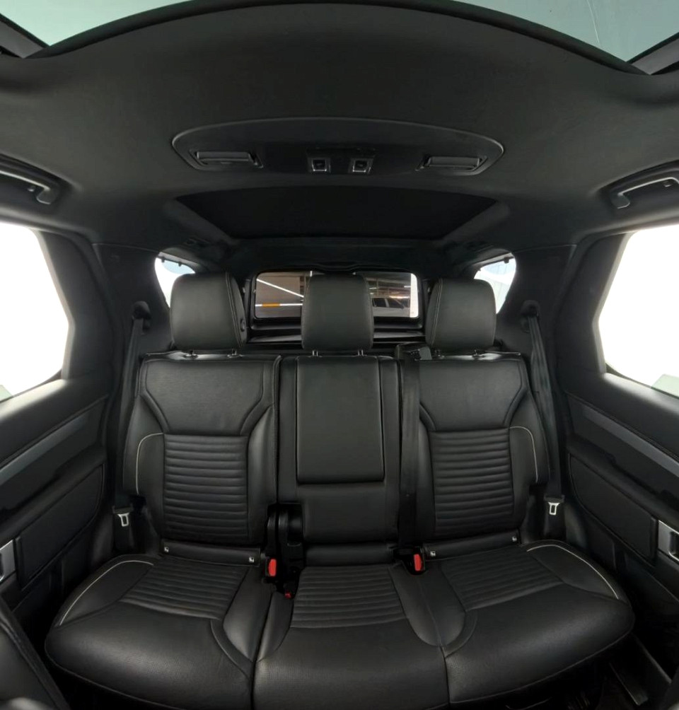 2023 LAND ROVER DISCOVERY 3.0 D R-DYNAMIC HSE (221kW)