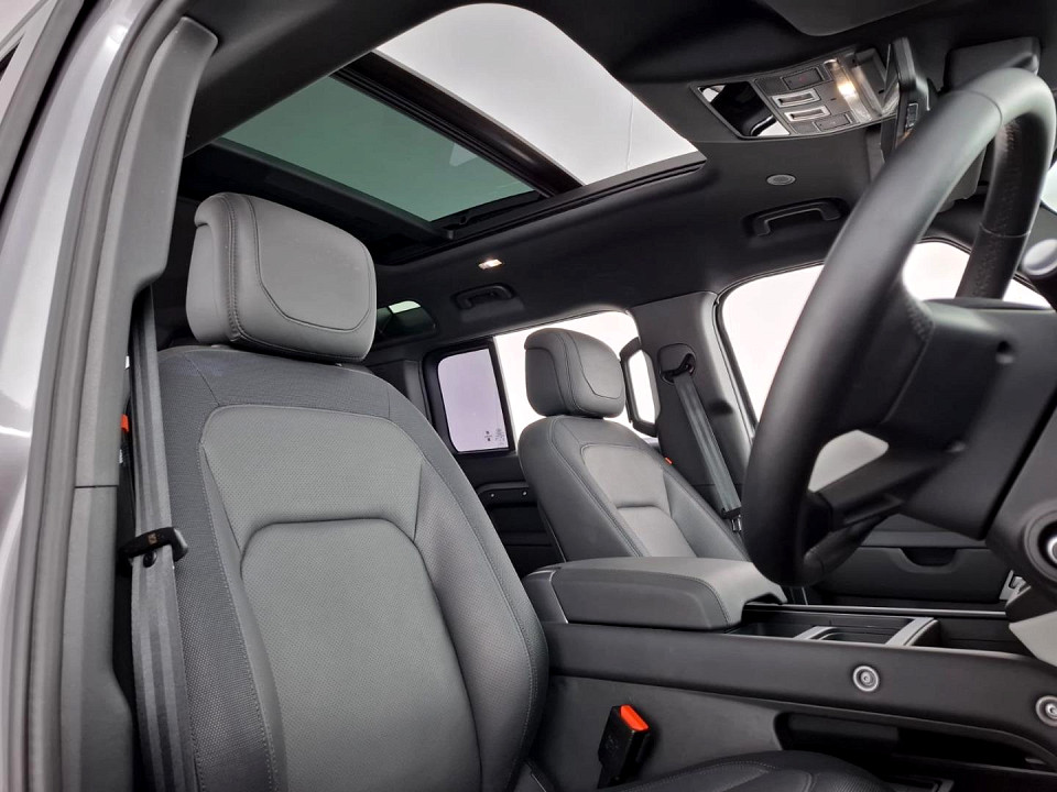 2024 LAND ROVER DEFENDER 110 3.0 D D300 X-DYNAMIC HSE (221kW)